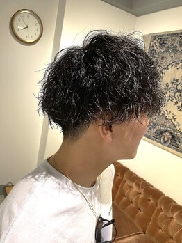 スタンダード(STANDARD)の写真/【ドライカット3500円/30分/駐車場有】学生から大人の男性まで支持多数◎お仕事の合間・仕事帰りもOK！