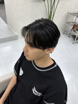 スウェル(SWELL) 毛流れセンターパート/メンズ縮毛矯正