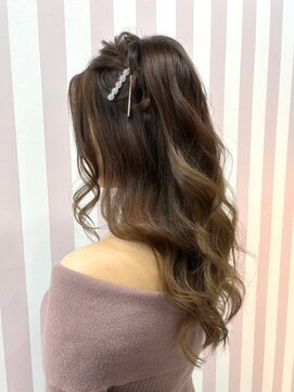 ゴート アミティ(G.O.A.T AMITY) ガーリースタイル/心斎橋/ヘアメ/セットサロン