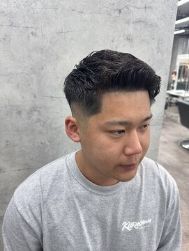 リミットバイアフィナー 大宮店(limit by Afinar) フェザーアップ/フェード/スキンフェード/バーバースタイル