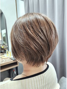 テーラヘアー 土気あすみが丘店(TELA HAIR) ショート×ミルクティーベージュ