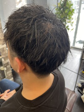 ヘアーメイク ロージー 北18条店(HAIR MAKE ROSY) 波巻きツイストスパイラルパーマツーブロック刈り上げ