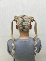 ベルグロー(BELLEGROW)&nbsp;ツインテール/編み込み/イベントヘア