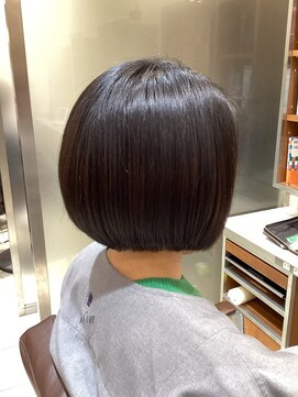 ピークアブー アヴェダ アトレ恵比寿(PEEK-A-BOO AVEDA) グラデーションボブ