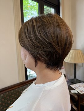 ルクール(Le Coeur) 丸み美シルエット 大人ショートボブ