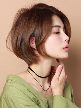 マール エステラ(MAR estella) 首元スッキリくびれショートボブ