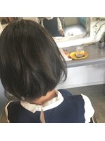 2つの鋏&nbsp;ディープグレージュ。