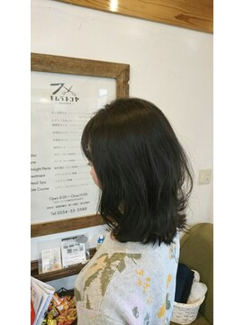 キムラトコヤ 頑張りすぎないゆるカールお手入れも楽チンで可愛くなれる