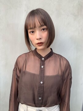 ニキータ(Nikiita) アッシュグレージュ