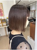 プツっと切りっぱなしボブ