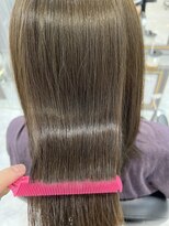 エスカーラ 表参道(THE ESCALA)&nbsp;@m_ayu/赤味なしカラー/透明感カラー/外ハネボブ/タビラマユミ