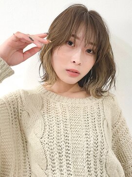 トゥルーズ(TLUUS) TLUUS黒髪ココアベージュオリーブグレー小顔クラゲヘアー