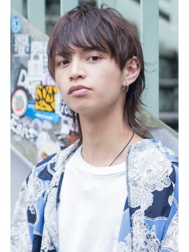 アメリ 新宿(Ameri) ミディアムウルフ