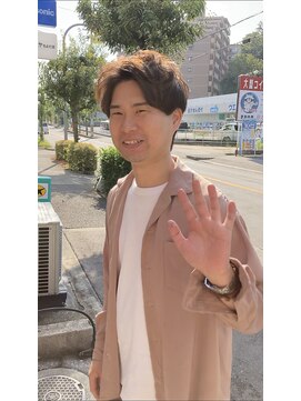 ユーシャイン(YOU SHINE) メンズパーマのセンターパートショート