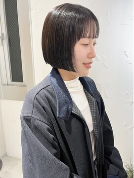 ラミエ バイ メルト 吉祥寺(lamie by melt) "久保田"フルバングミニボブ似合わせカット黒髪イメチェン