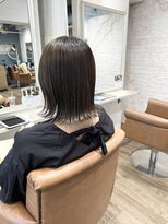 マカナ(makana)&nbsp;切りっぱなしボブ