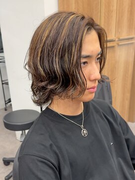 エルマーク 渋谷(L-MARK) センターパート/波巻きパーマ/スパイラルパーマ/men's