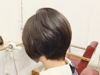 プームヘアー(POOM hair)の写真/髪の内部からしっかり保湿されることで手触りなめらかな質感に＊カラーと組み合わせるのもオススメ◎