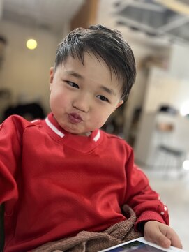 ジジ アドラーブル ヘア サロン(JiJi ADRABLE HAIR SALON) キッズカット