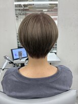 アルテペロ(arte pelo)&nbsp;ブリーチオンカラー/ショート/ミルクティーベージュ