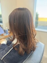 アンク(ANKH.)&nbsp;ゆるふわ艶ロング