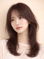 ロティー 天神(loty)&nbsp;レイヤー 顔周りカット シースルーバング ブラウン 透明感カラー