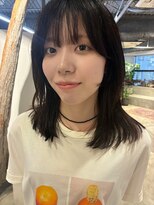 ナヌークカフラ(nanuk kafla)&nbsp;ミディアムレイヤー　レイヤーカット　ハッシュカット