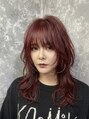 イオ 本厚木(io) 流行のハッシュカットとブリーチで作る、似合わせワインレッド!
