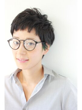 プラスワンイルマーレ(+1) ジーンセバーグ風ショート