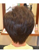アロマ アンド アイボリー(Aroma&ivory) 美髪シルエットショート