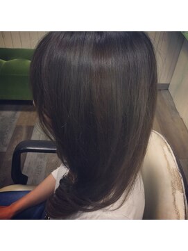 ヘアースペース 練馬店(hair space COCO) バレーヤージュのグレージュ