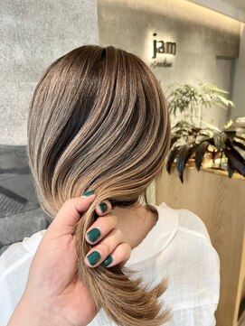 ジャムバイネオリーブ 高円寺(jam by neolive) 束ねても可愛いベージュ系バレイヤージュ