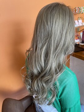 リラックスアンドスタイリング リアン(RELAX＆STYLING Lien) 【ブリーチカラー】ブリーチXホワイトベージュ