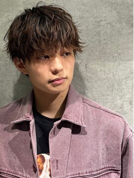 ゴールド 渋谷本店(GOALD) ツイストスパイラル波打ちスパイラルセンターパート刈り上げ束感