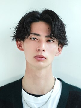 リップス 原宿(LIPPS) 刈り上げショートセンターパート