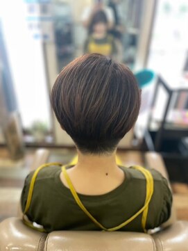 サロン デュッカ(Salon Duka) 刈り上げマッシュショート