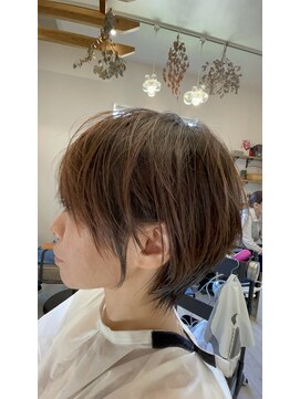 サニーツリー(Sunny tree) ショートボブ