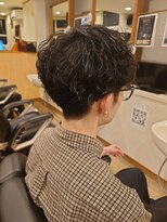 コダマ 茗荷谷店(KODAMA)&nbsp;クリームパーマ/波巻きツイストスパイラル/眉カット<理容室>