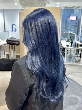 エアー 青山(AIR) ネイビーブルーカラーハイトーンカラーロングレイヤー