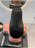 暗髪艶ロング