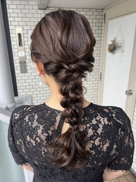 フェリーチェ(Felice) 編みおろし　参列ヘア　結婚式ヘア　お呼ばれヘア　ヘアセット