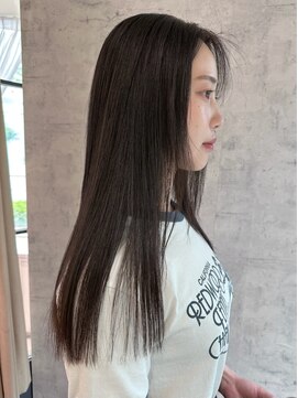リュミエ ドゥ マッシュ(Lumier de mashu) ストレートヘア