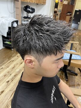 ハレケメリディッシュ(HAREKE meridish) アップバングのツイストパーマ