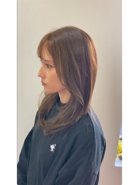 ヘアーアンドメイクアップモパ 艶髪