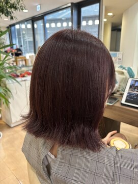 ノーム バイ アウラ(norm. by aura) くびれヘアカシスピンク暖色カラーチェリーブラウン