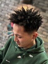 フォーコーナーズカットショップスリーセント 栄(FourCornersCutShop 3/cent)&nbsp;スパイキーアフロ