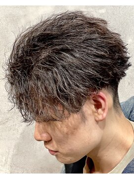 エデンバイトゥルークリエイション(EDEN by True Creation) ツイストスパイラルパーマ