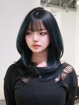 アルバム 新宿(ALBUM SHINJUKU) ロングくびれヘアおくれ毛前髪カット美髪_ba549103