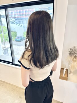 シアン(SYAN) オリーブカラー