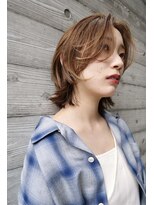 ソルト 舞鶴店(Salt)&nbsp;ミディアムレイヤー/ソフトウルフ/ハイライトカラー/ベージュ